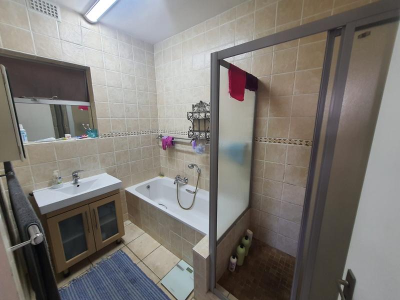 2 Bedroom Property for Sale in Strand Western Cape